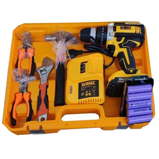 دریل شارژی دیوالت 24 ولت مدل DEWALT COLRDLESS DRILL DCD701M
