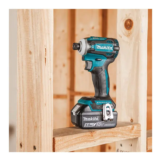 دریل پیچ گوشتی ضربه ای شارژی 18 ولت مدل Makita DTD171Z