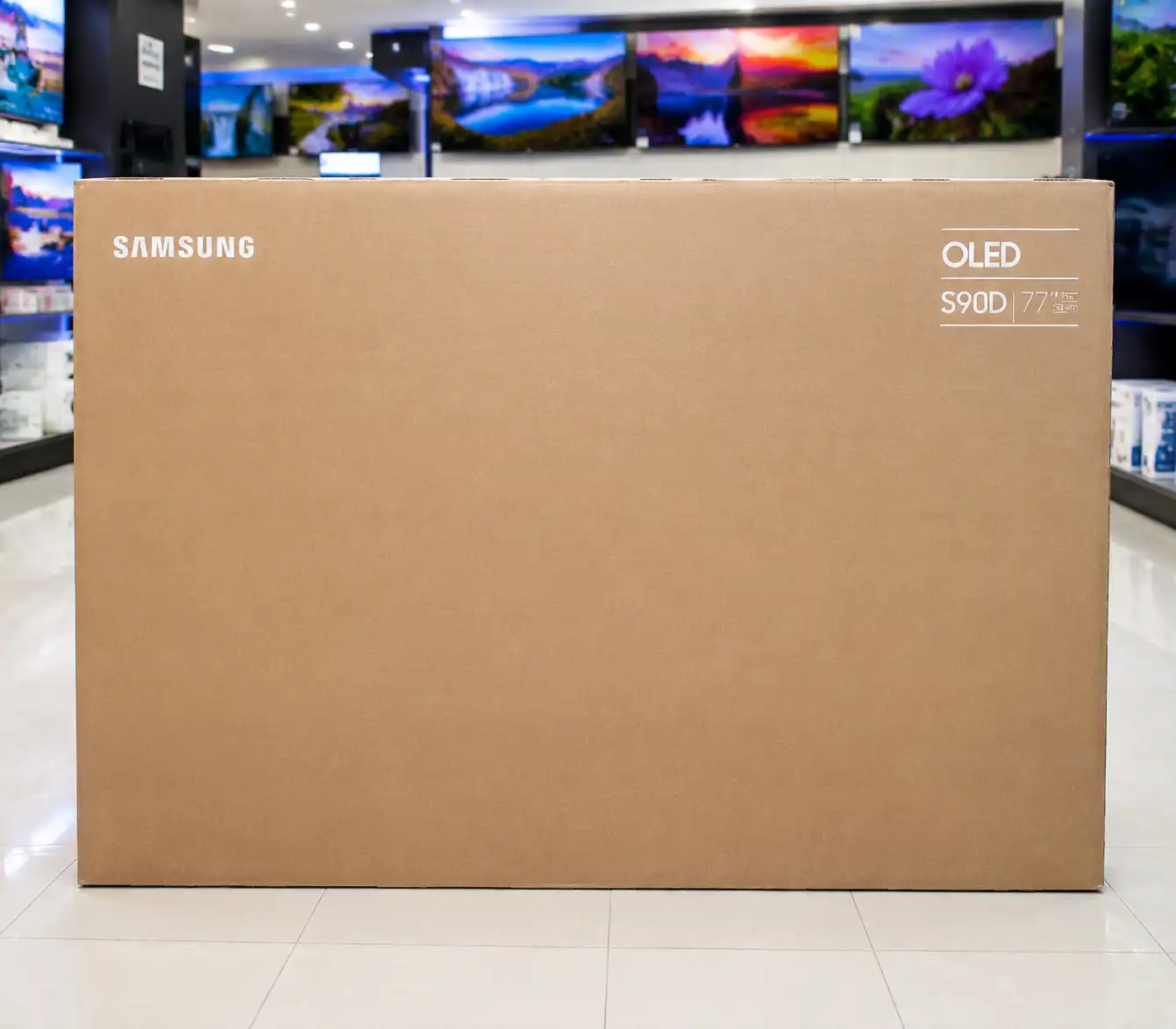 5 تلویزیون سامسونگ 77S90D تلویزیون 77S90D