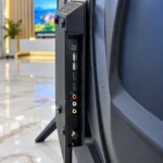 پشت تلویزیون هایسنس 32A4Q